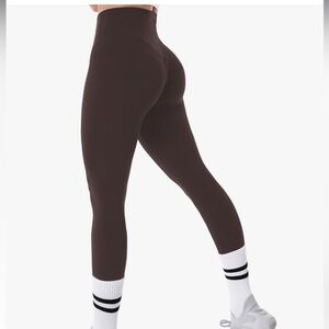 NEVER WORN leggings!